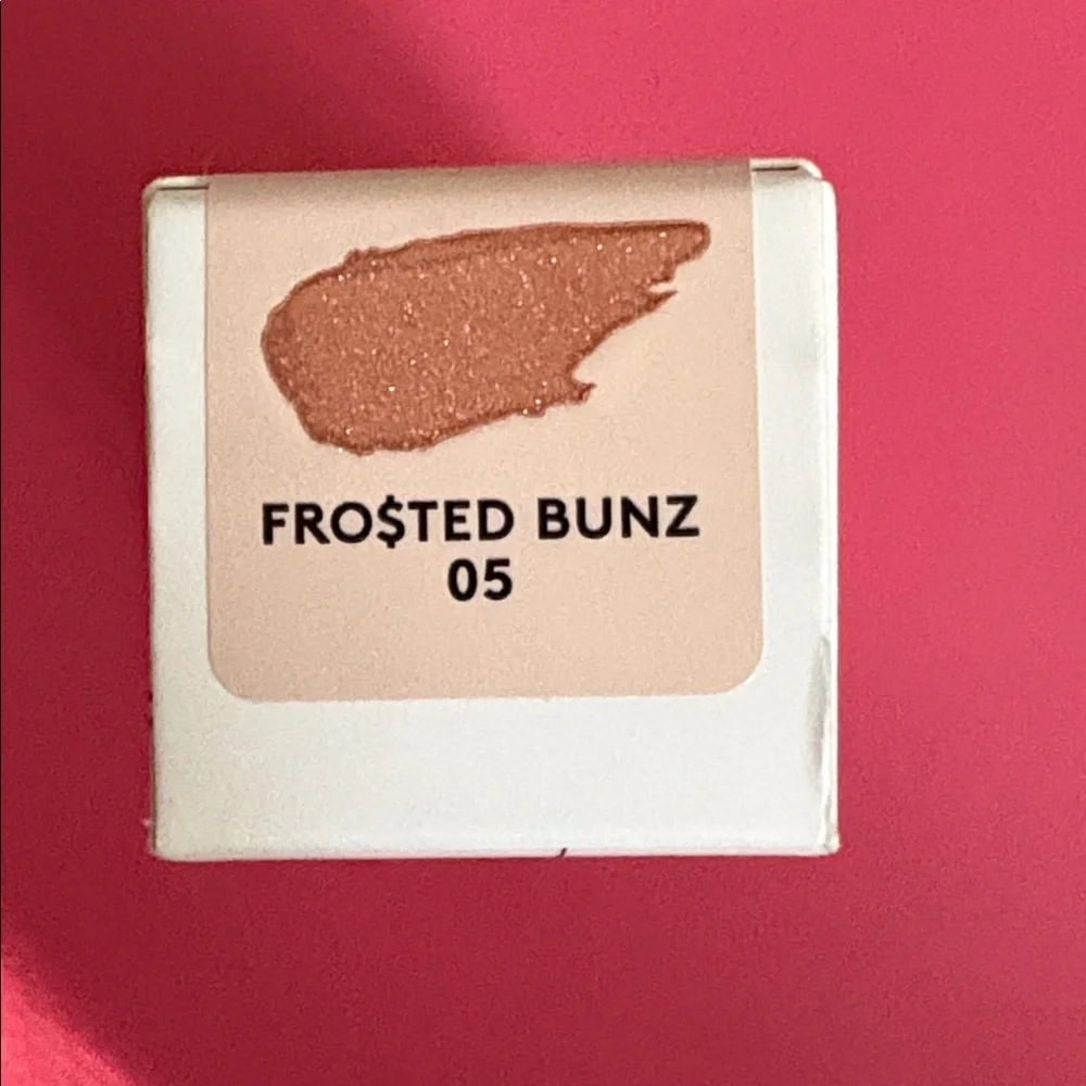 Fenty Beauty Gloss Bomb Oil Frosted Bunz